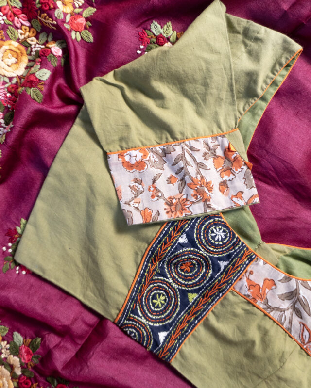 BLOUSE COTTON EMBROIDERED.