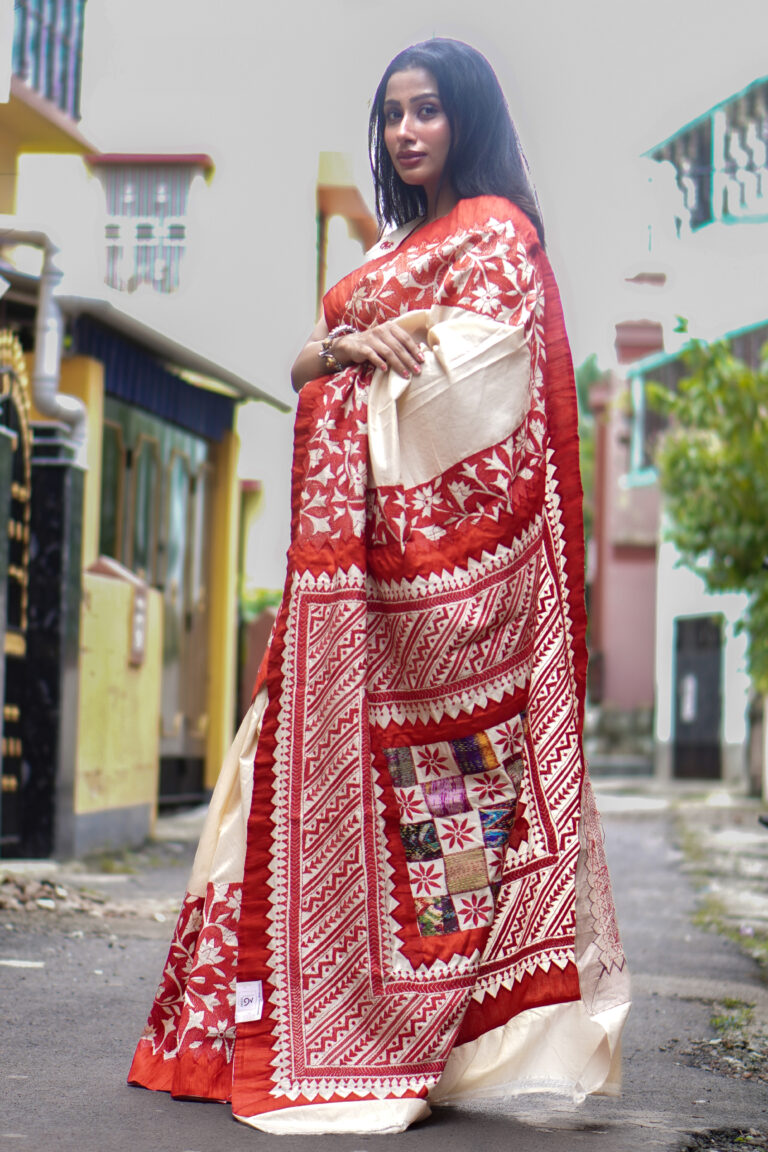 SAREE TUSSER SILK HAND STICH APLIC WORK RED WHITE.